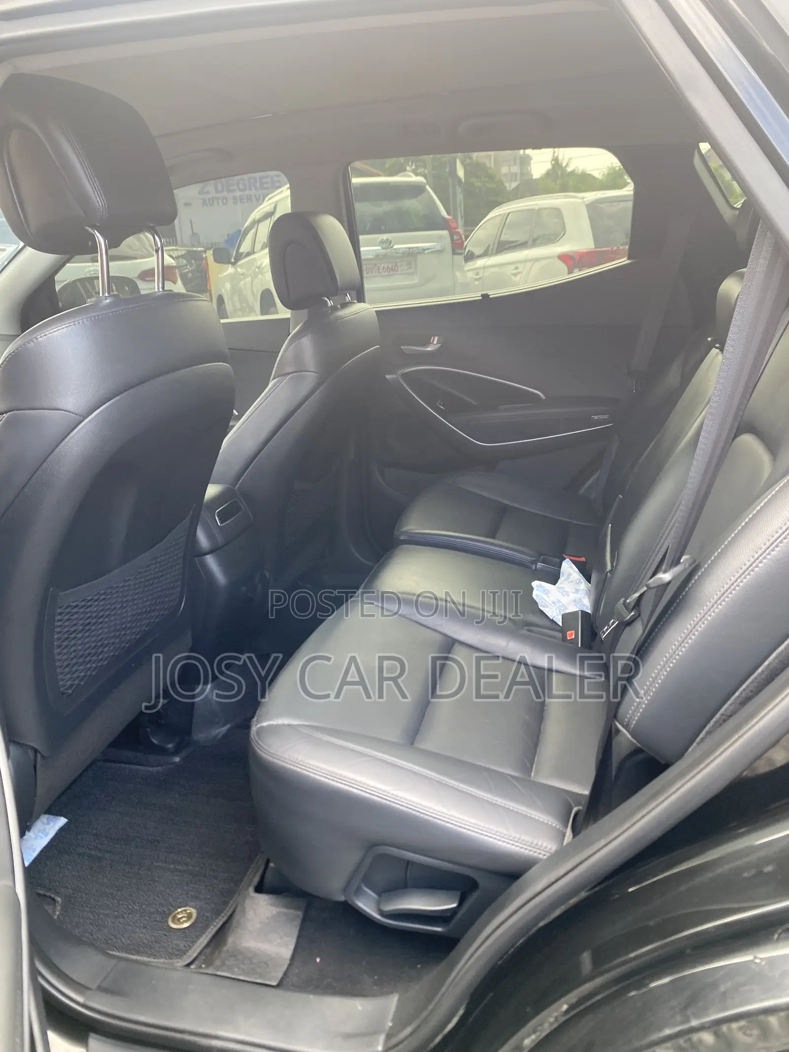 Hyundai Santa Fe SE AWD 2016 Black