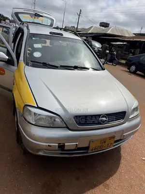 Opel Astra 2000 Silver