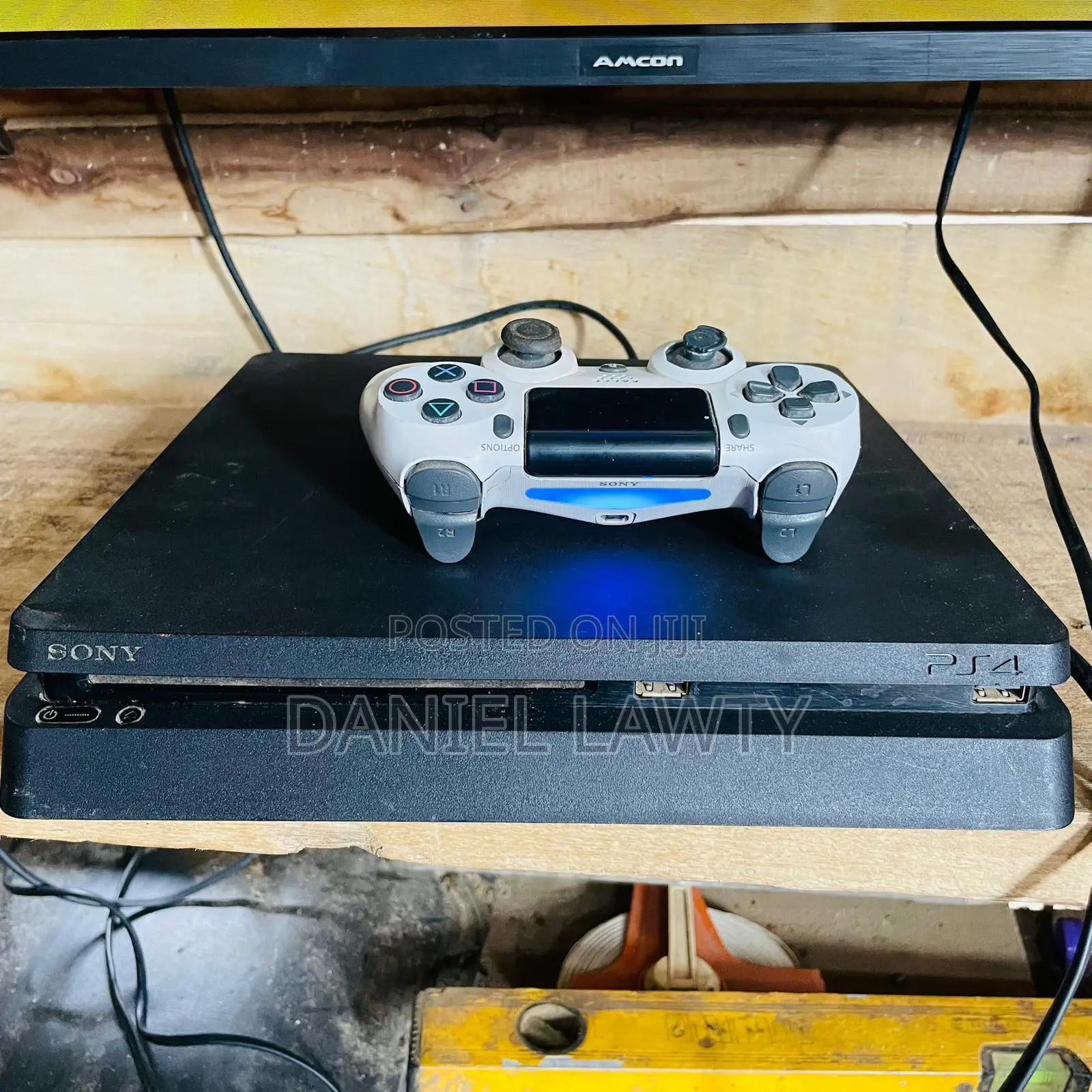 Ps4 Slim 1tb + 32” Tv For Sale