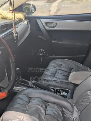 Toyota Corolla LE Eco 4dr Sedan (1.8L 4cyl CVT) 2015