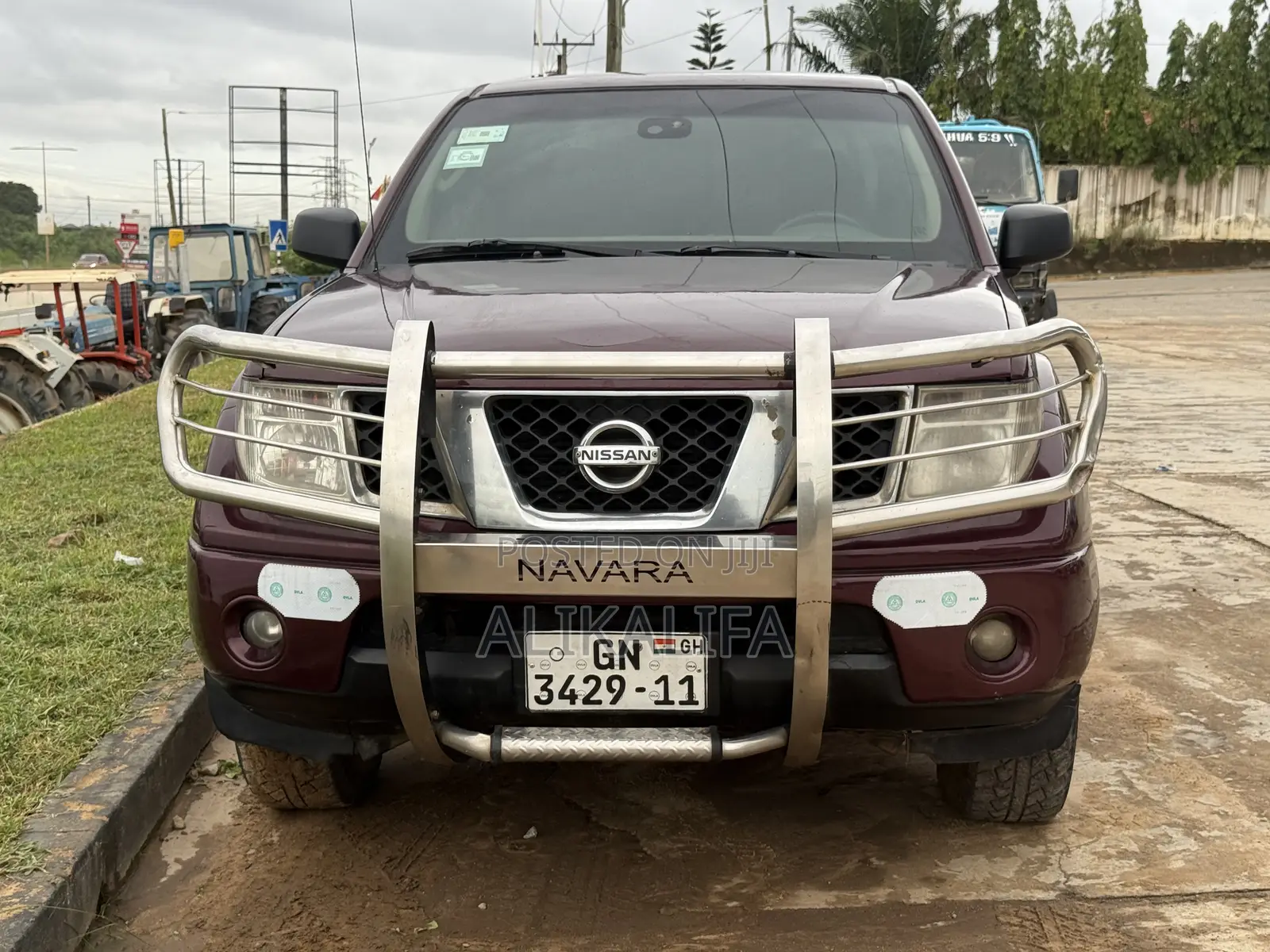 Nissan Navara 3.0 Automatic 2010 Brown