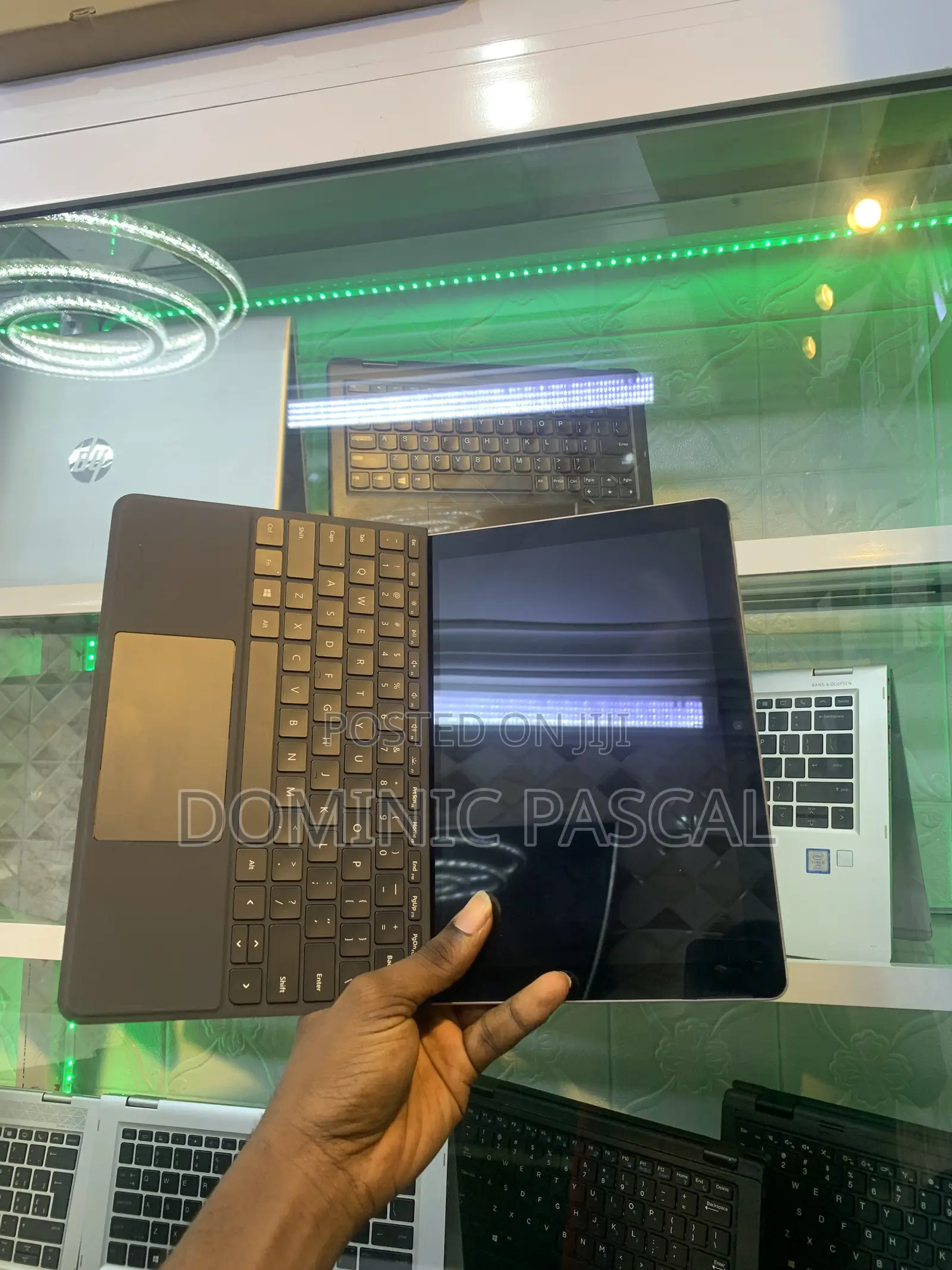 Laptop Microsoft Surface Go 8GB Intel Pentium