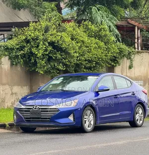 Hyundai Elantra 2019 Blue