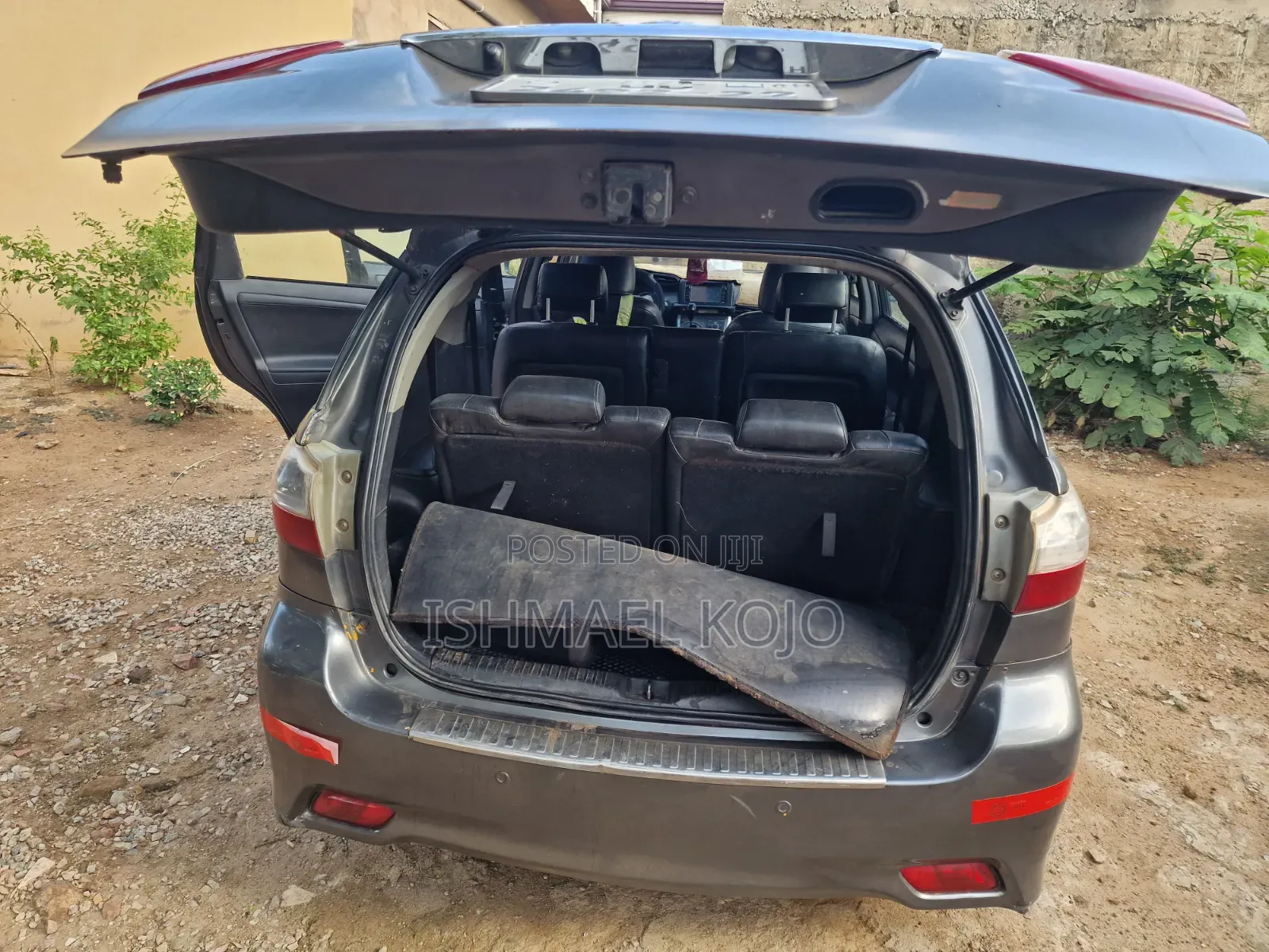 Toyota Wish 2010 Gray