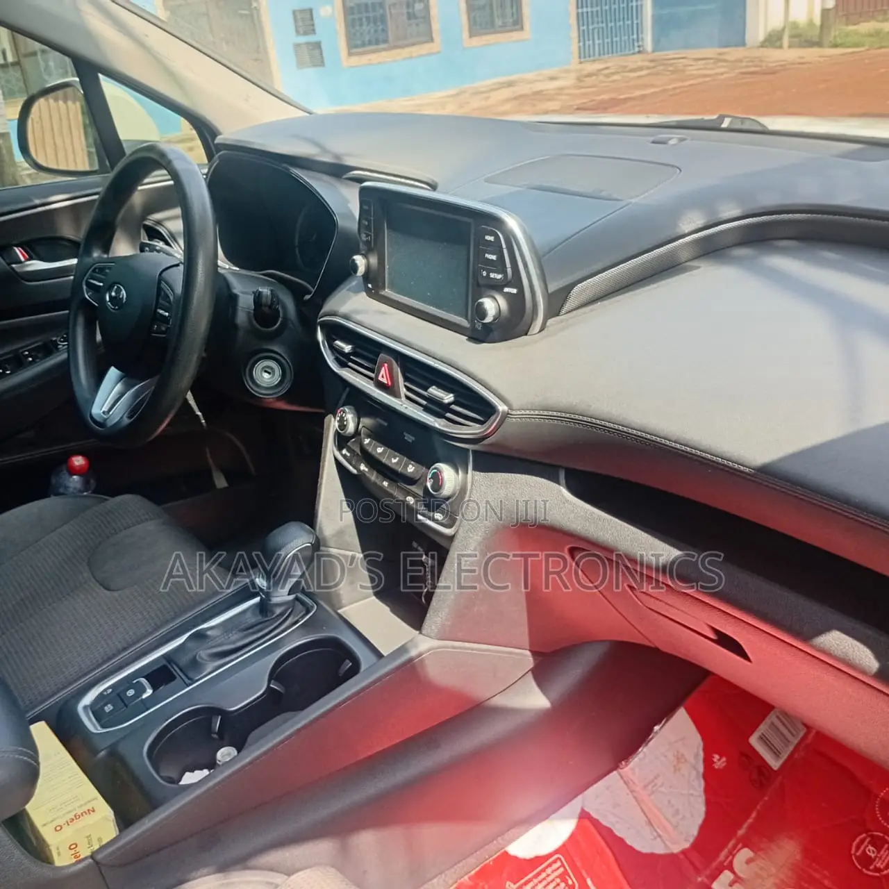Hyundai Santa Fe 2019 White