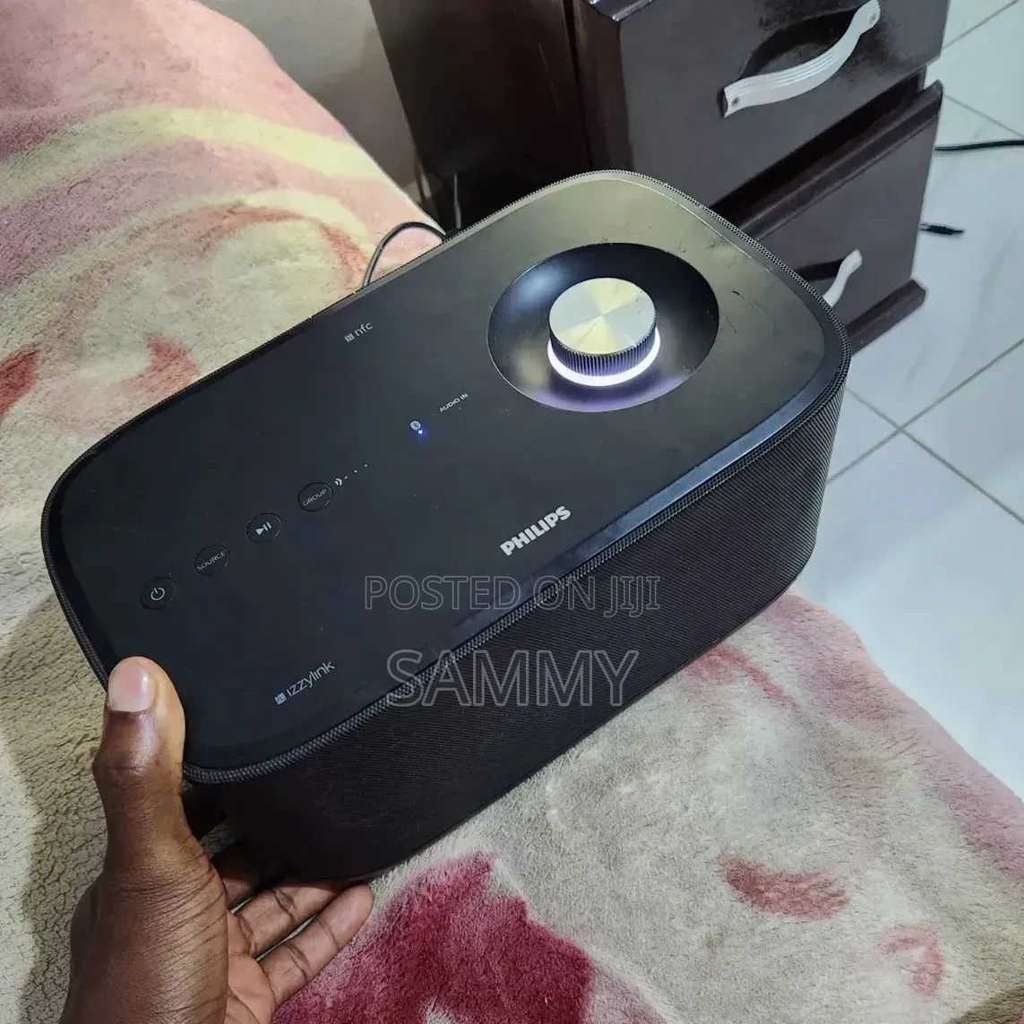 Philips Izzylink NFC Bluetooth Speaker