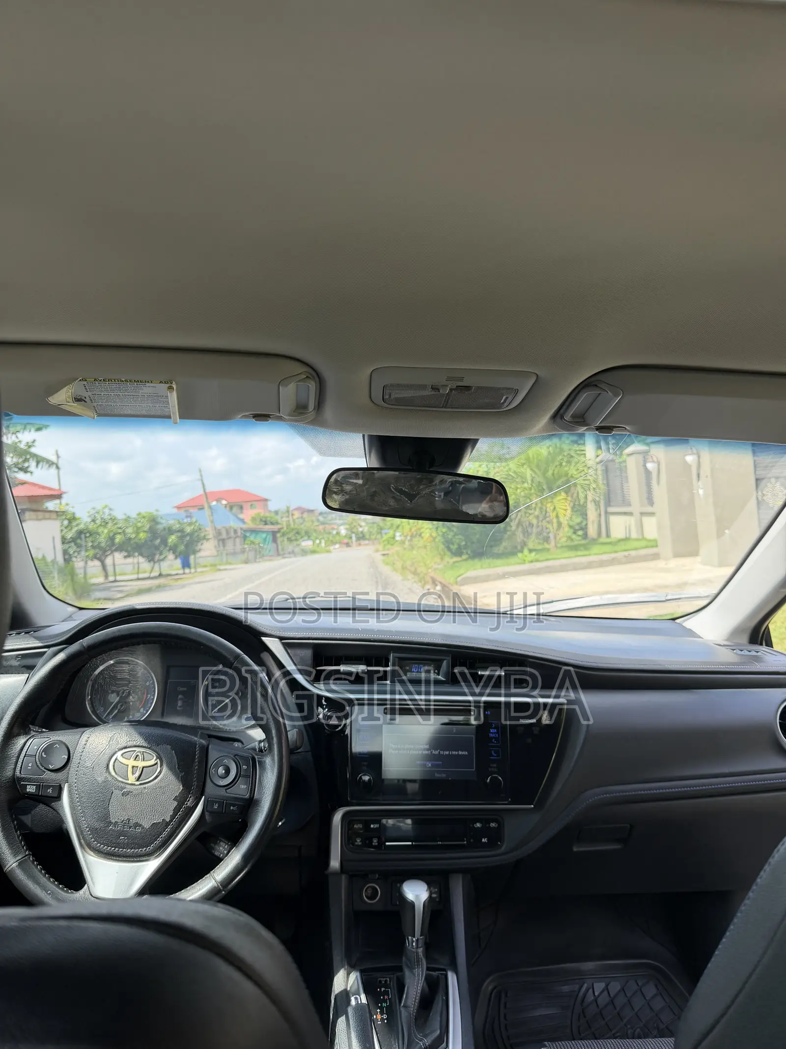 Toyota Corolla SE 4dr Sedan (1.8L 4cyl CVT) 2017 Gray