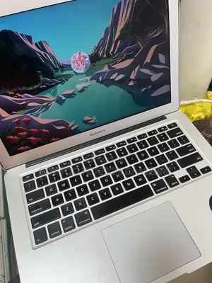 Laptop Apple MacBook Air 2017 8GB Intel Core i5 SSD 128GB