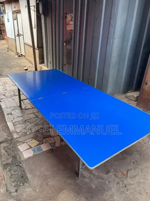 Tennis Table With Marine Board