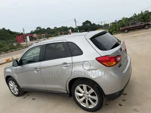 Mitsubishi Outlander 2.0 PHEV AWD 2016 Gray