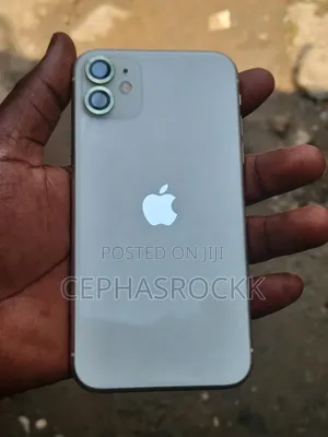 Apple iPhone 11 64 GB White