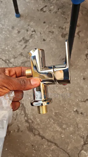 Twins Tap Single Shower Connection