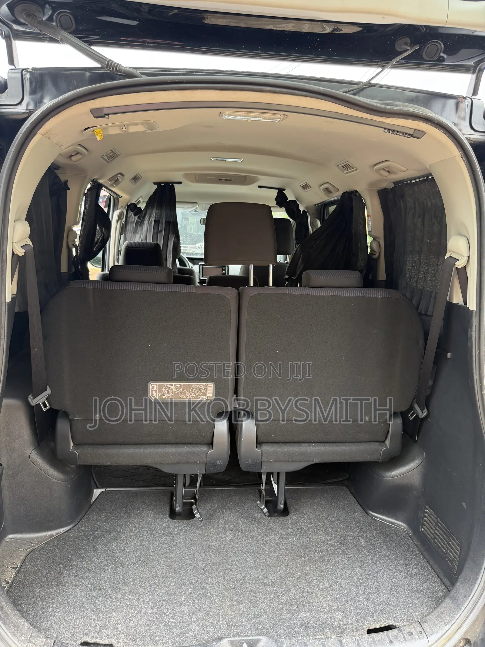 Toyota Voxy 2016 Black