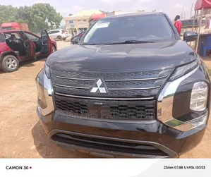 Mitsubishi Outlander 2024 Black