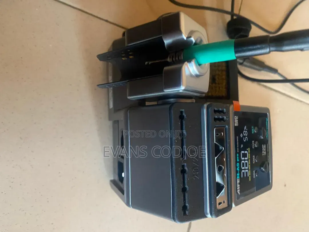 Professional Soldering Station