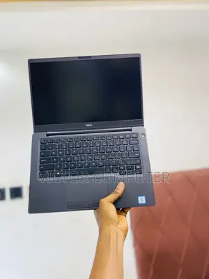 Laptop Dell Latitude 7300 8GB Intel Core i5 SSD 256GB