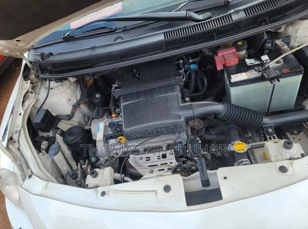 Toyota Belta 2010 White