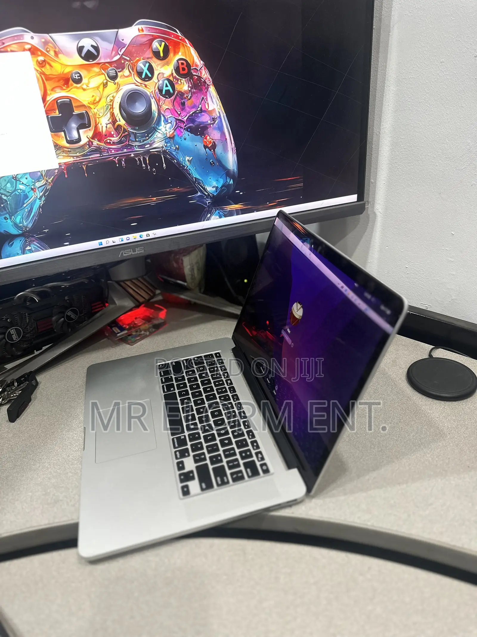 Laptop Apple MacBook Pro 2015 16GB Intel Core i7 SSD 256GB