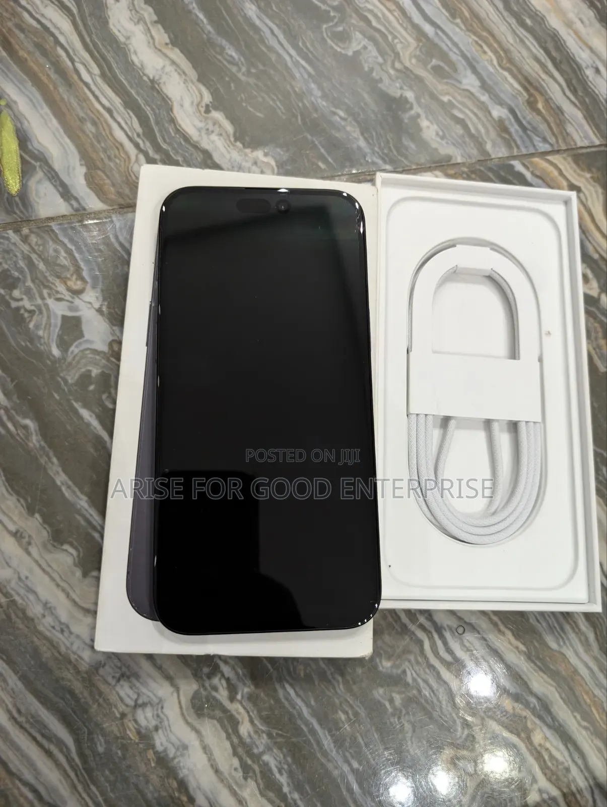New Apple iPhone 16 Plus 128 GB Black