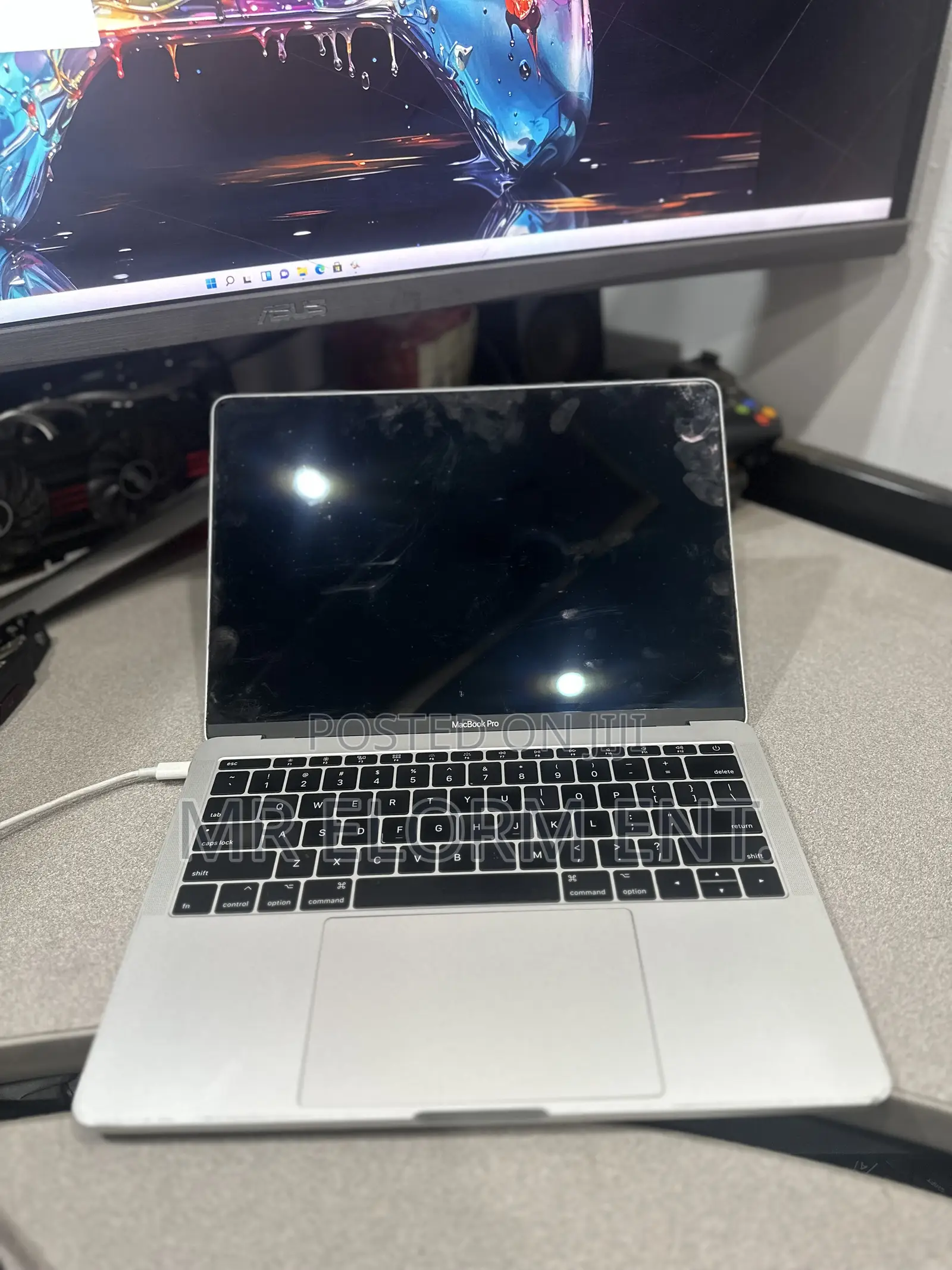 Laptop Apple MacBook Pro 2017 16GB Intel Core i5 SSD 256GB