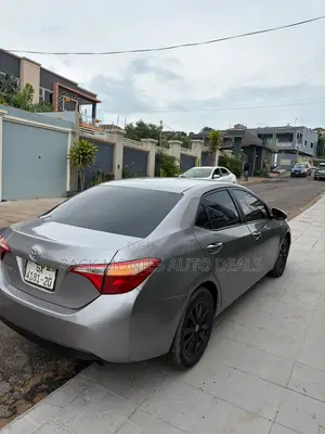 Toyota Corolla 2015 Silver