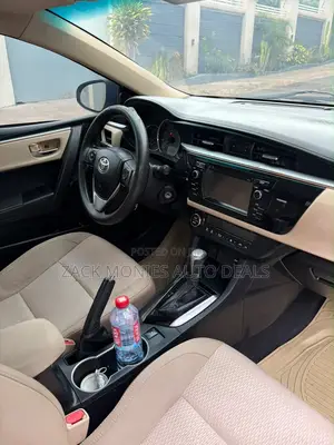 Toyota Corolla 2015 Silver