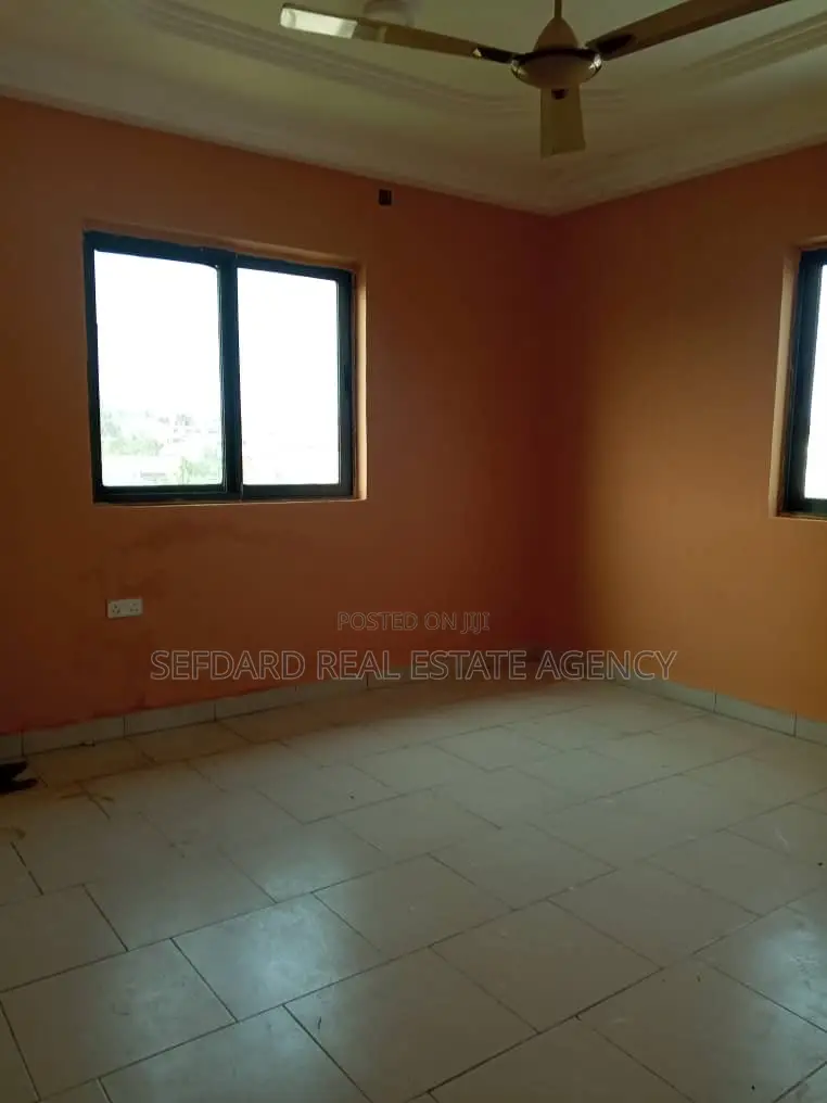 2bdrm Apartment in Sefdard Properties, Pokuase for rent