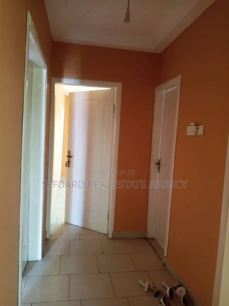 2bdrm Apartment in Sefdard Properties, Pokuase for rent