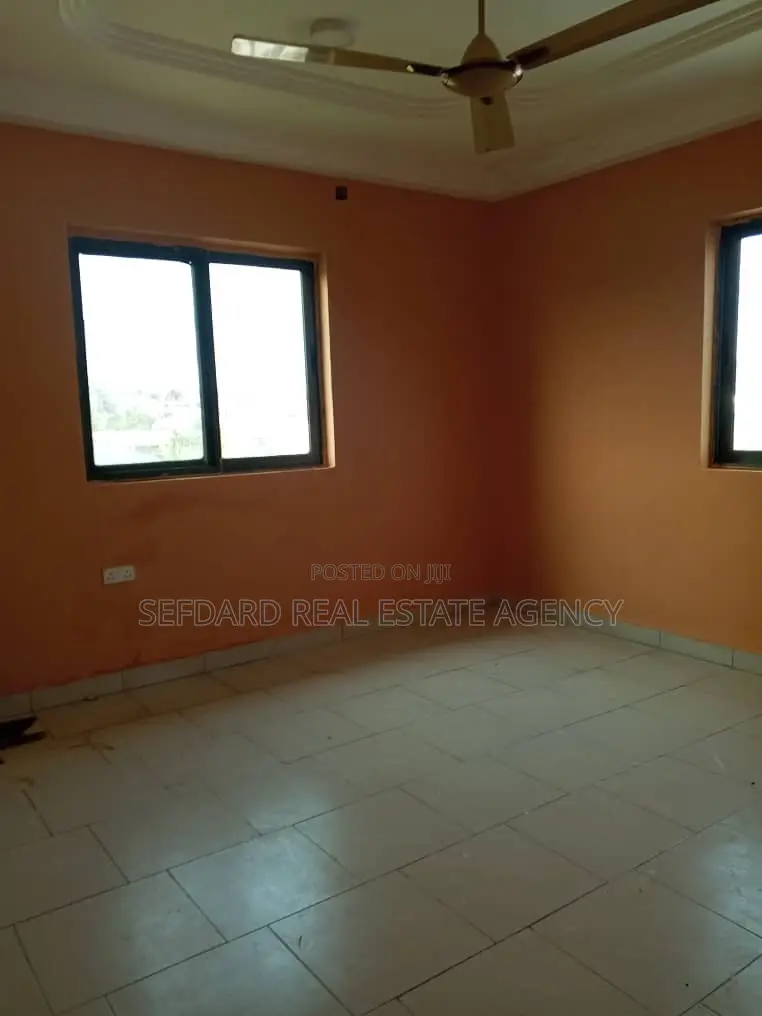 2bdrm Apartment in Sefdard Properties, Pokuase for rent