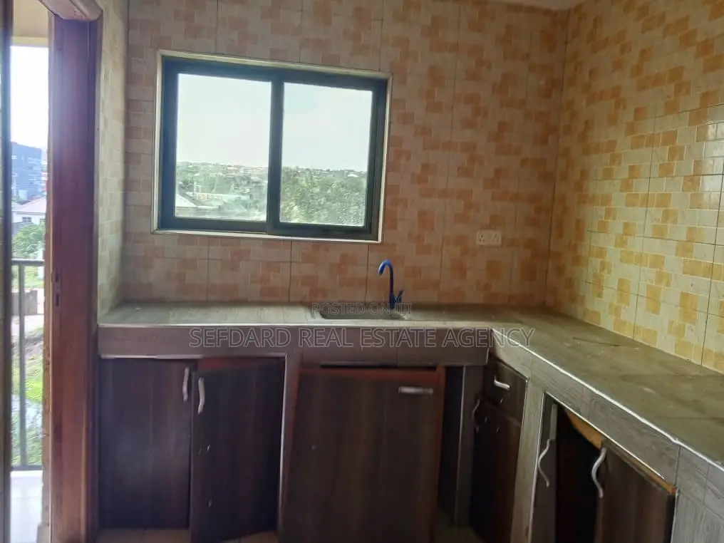 2bdrm Apartment in Sefdard Properties, Pokuase for rent