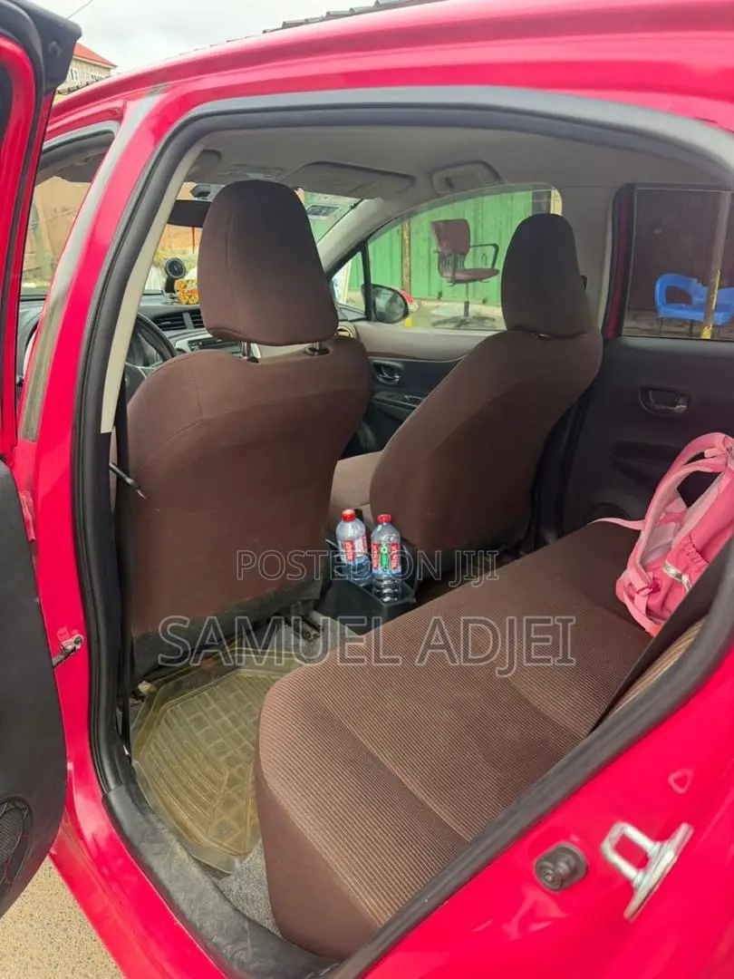Toyota Vitz 2013