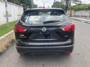 Nissan Qashqai 2018 Black