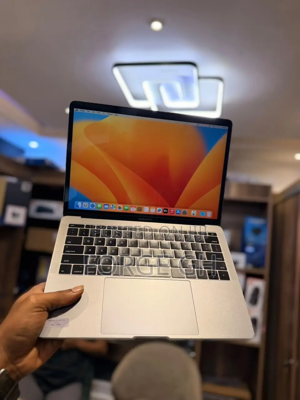Laptop Apple MacBook Pro 2017 8GB Intel Core i5 SSD 256GB