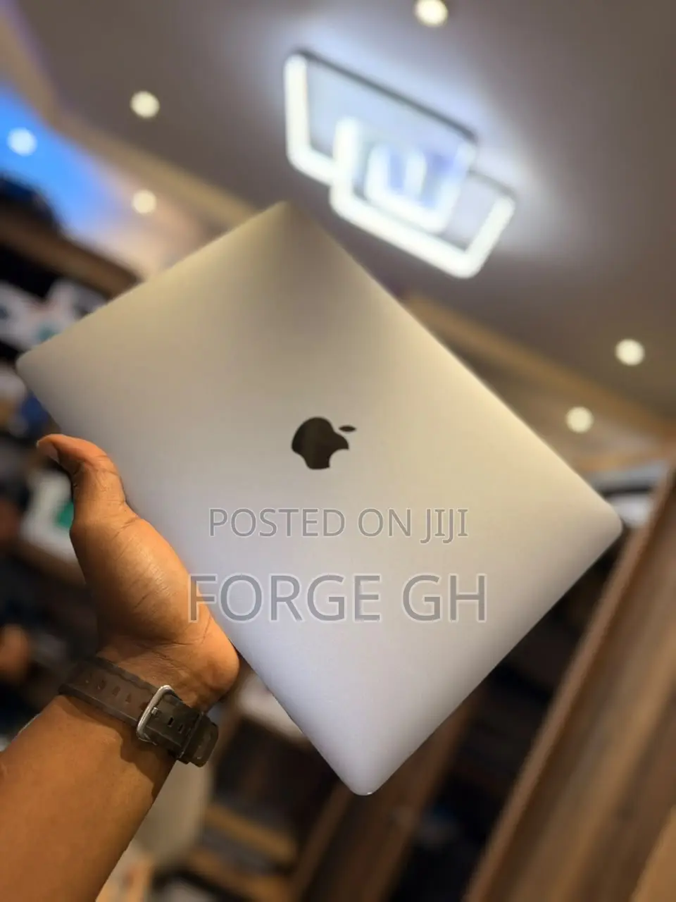 Laptop Apple MacBook Pro 2017 8GB Intel Core i5 SSD 256GB