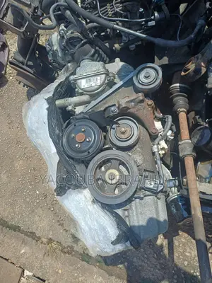 Toyota Vitz Engine 4 Plugs