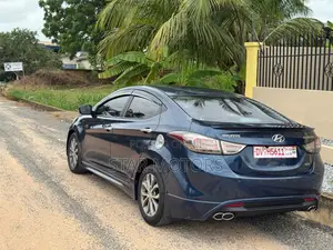 Hyundai Elantra 2014 Blue
