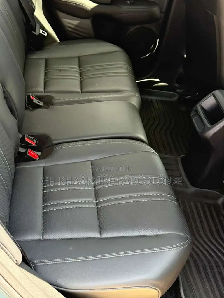 Honda HR-V EX-L 2WD CVT w/o BSI 2024 Gray