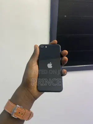 Apple iPhone SE (2022) 64 GB Black