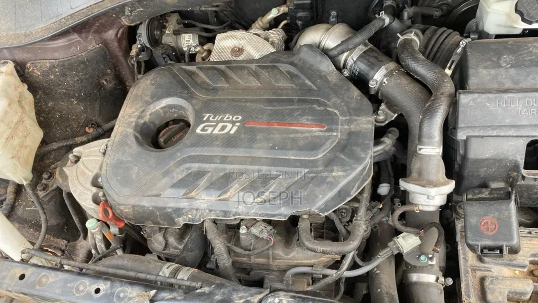 Complete Kia Sorento 2016-2020 Ex 2.0t Engine With Gearbox Complete.