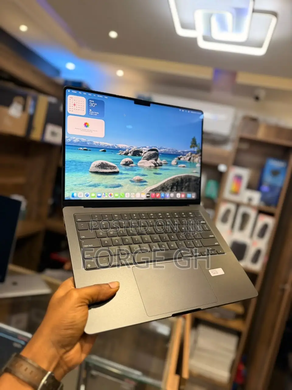 Laptop Apple MacBook Pro 2024 M4 16GB Apple M4 SSD 512GB