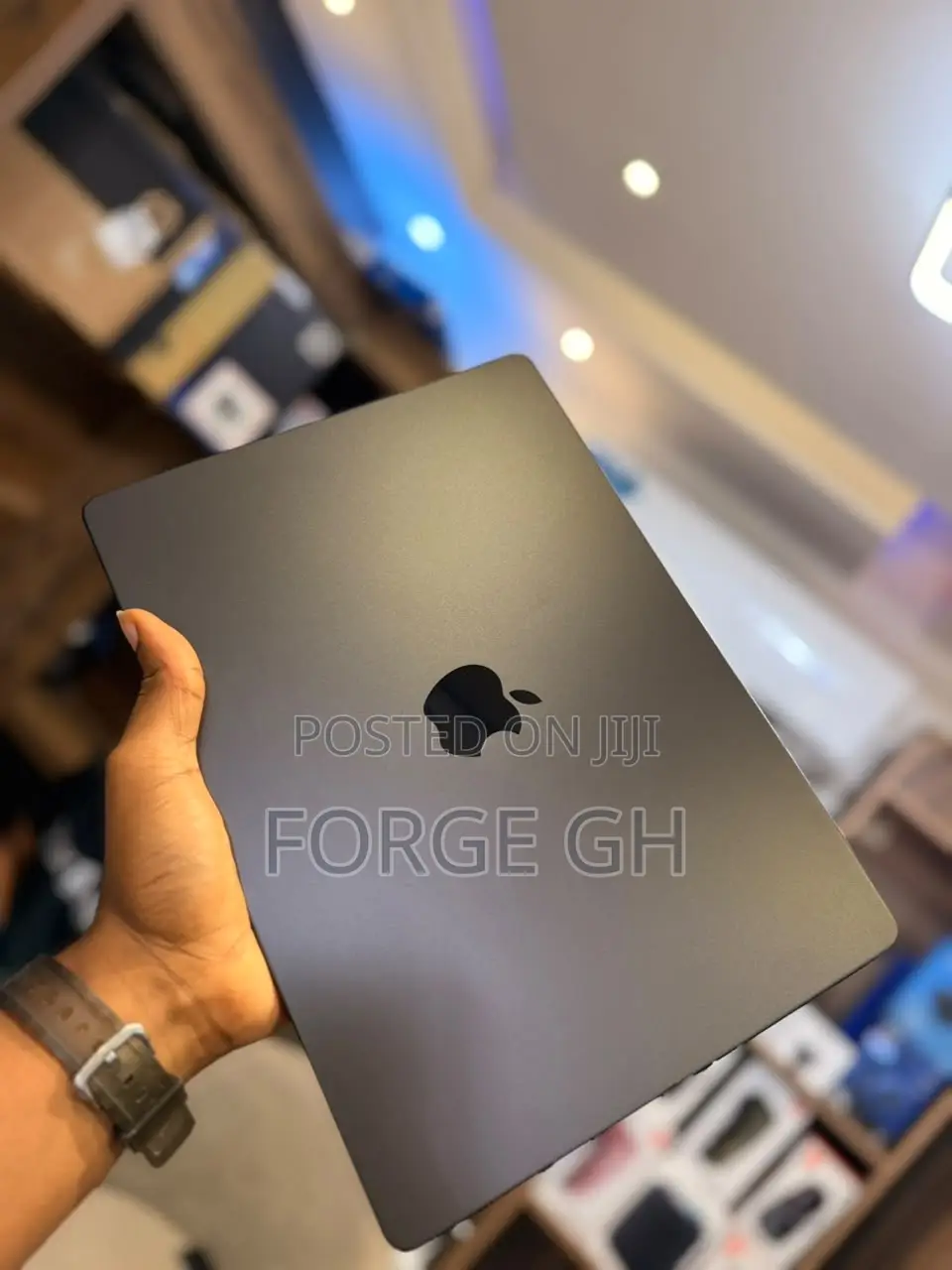 Laptop Apple MacBook Pro 2024 M4 16GB Apple M4 SSD 512GB