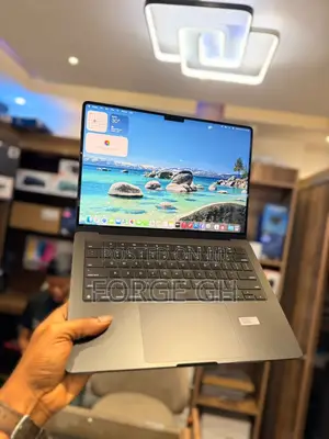 Laptop Apple MacBook Pro 2024 M4 16GB Apple M4 SSD 512GB