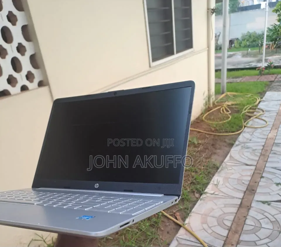 Laptop HP 15 8GB Intel SSD 256GB