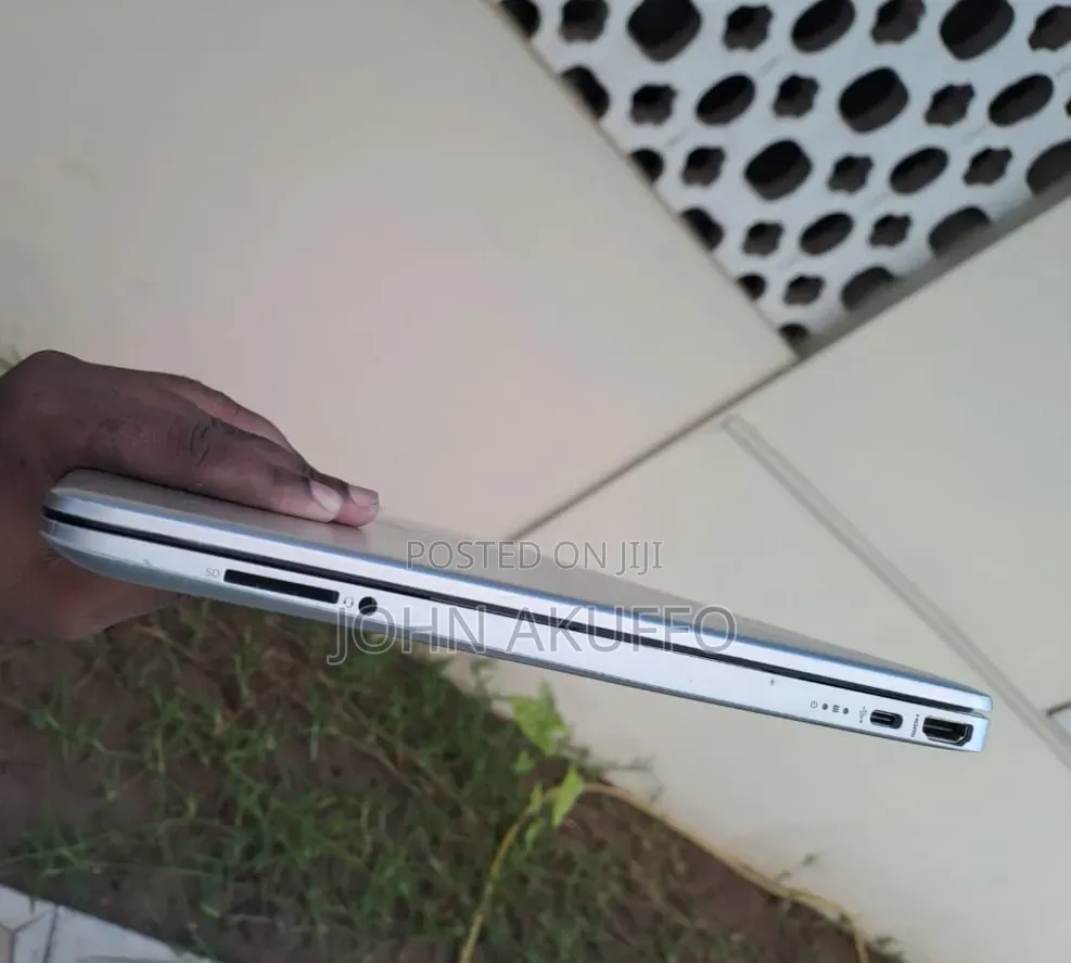 Laptop HP 15 8GB Intel SSD 256GB
