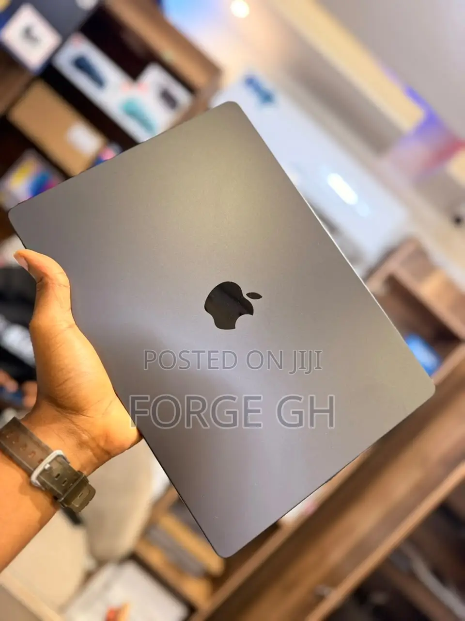 Laptop Apple MacBook Pro 2025 M5 16GB Apple M5 SSD 512GB