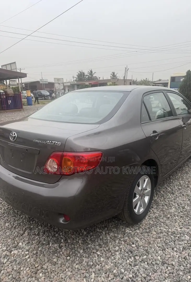 Toyota Corolla 1.8 Exclusive Automatic 2009 Gray