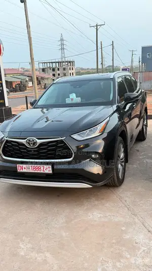 Toyota Highlander Platinum 2021 Black