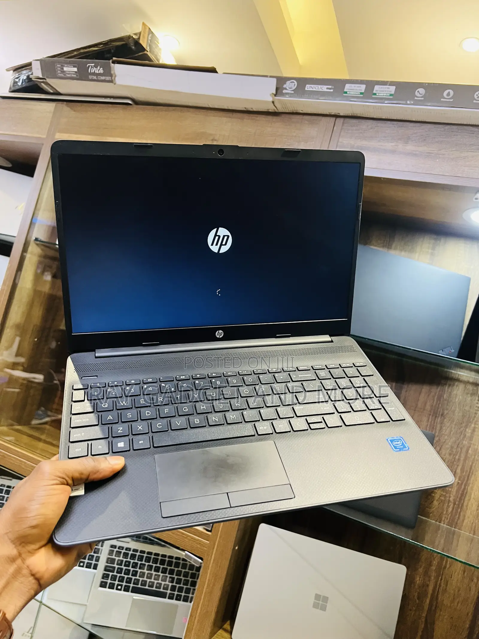Laptop HP 15 8GB Intel SSD 512GB
