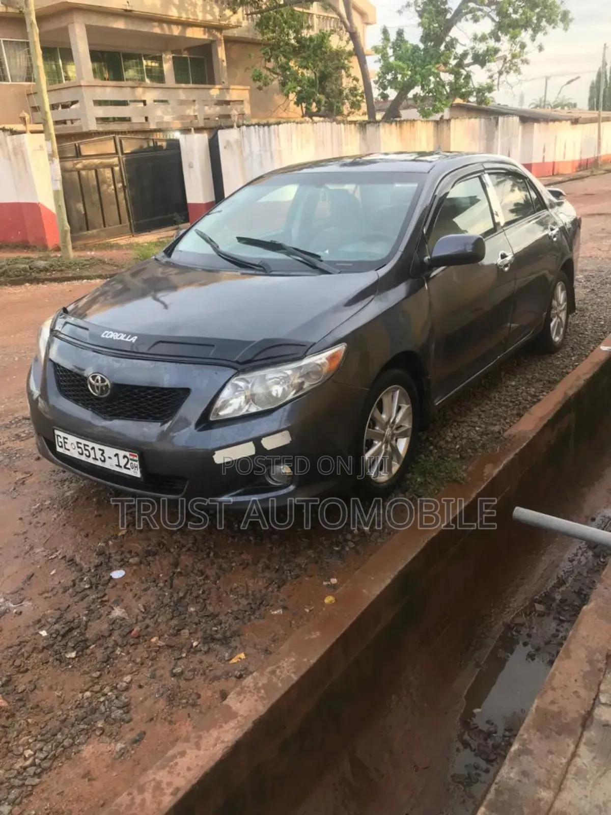 Toyota Corolla LE 4dr Sedan (1.8L 4 cyl 4A) 2009 Gray