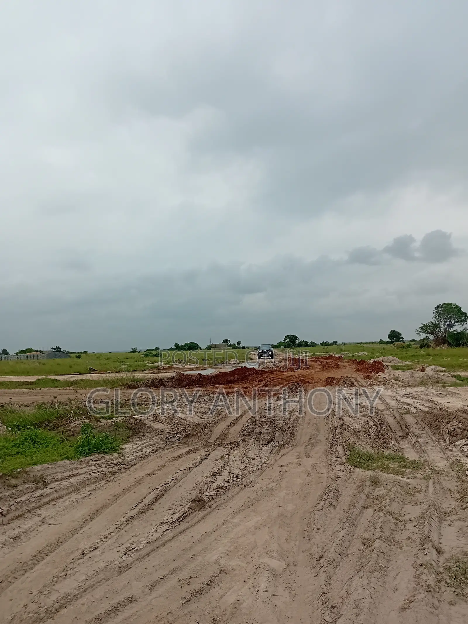 Crazy Discount On Lands Around The New Airport City